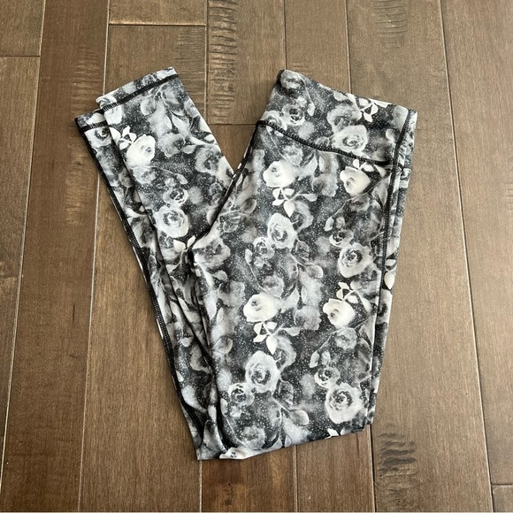 Inner Spirit Yoga Pants Leggings Floral Print Black White Gray Grey S - Picture 3 of 3